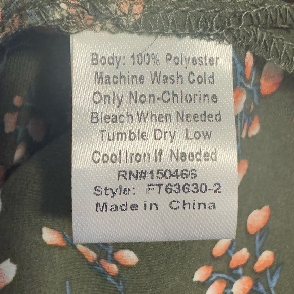 Fun2Fun Monday Fun Amiyah Blouse Top Shirt XL Green NEW WITH TAGS Forest Green - Picture 10 of 10